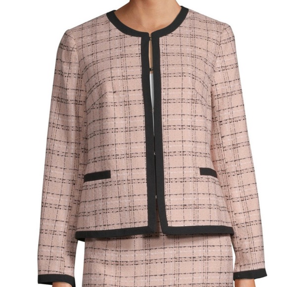 Liz Claiborne Lightweight Softshell Jacket